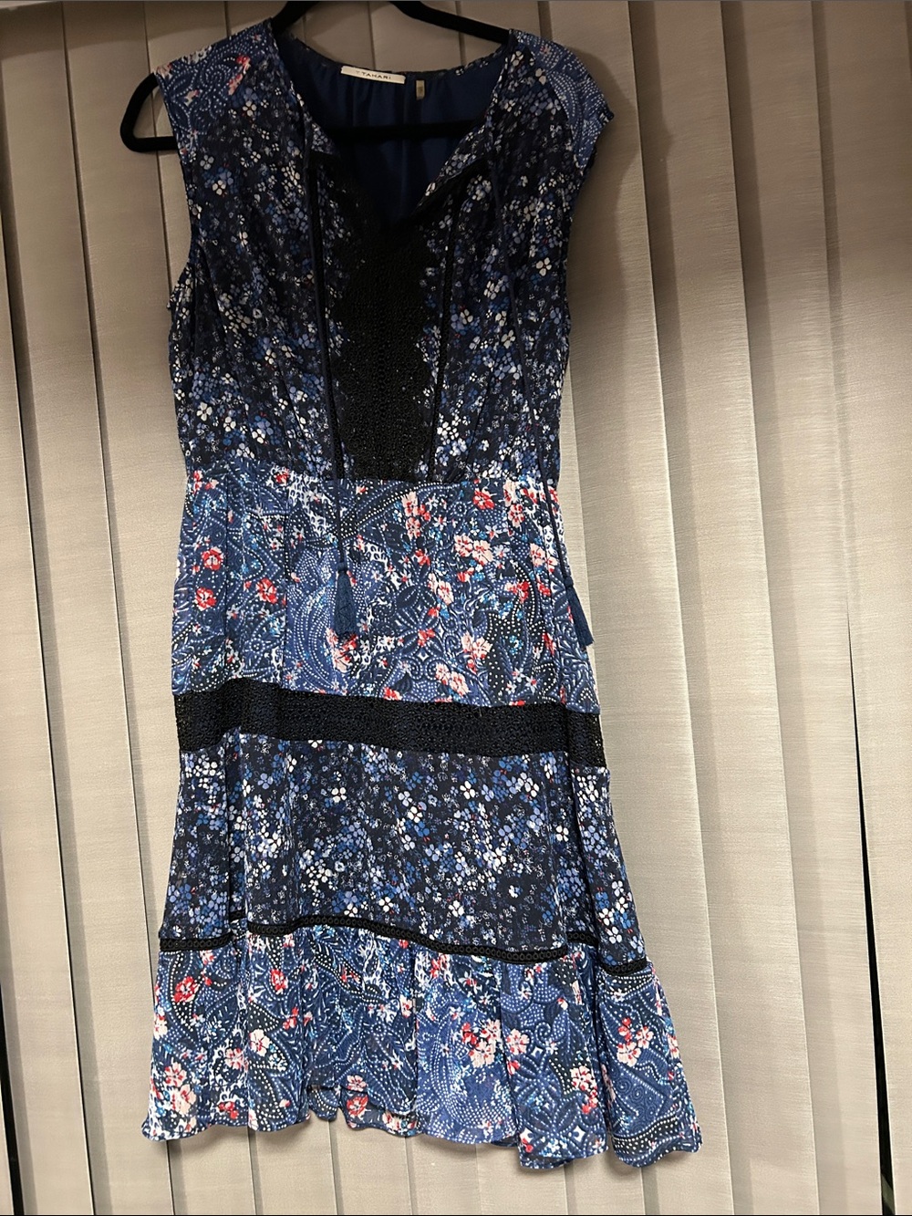 T Tahari Navy Blue Floral Tiered Sleeveless Dress